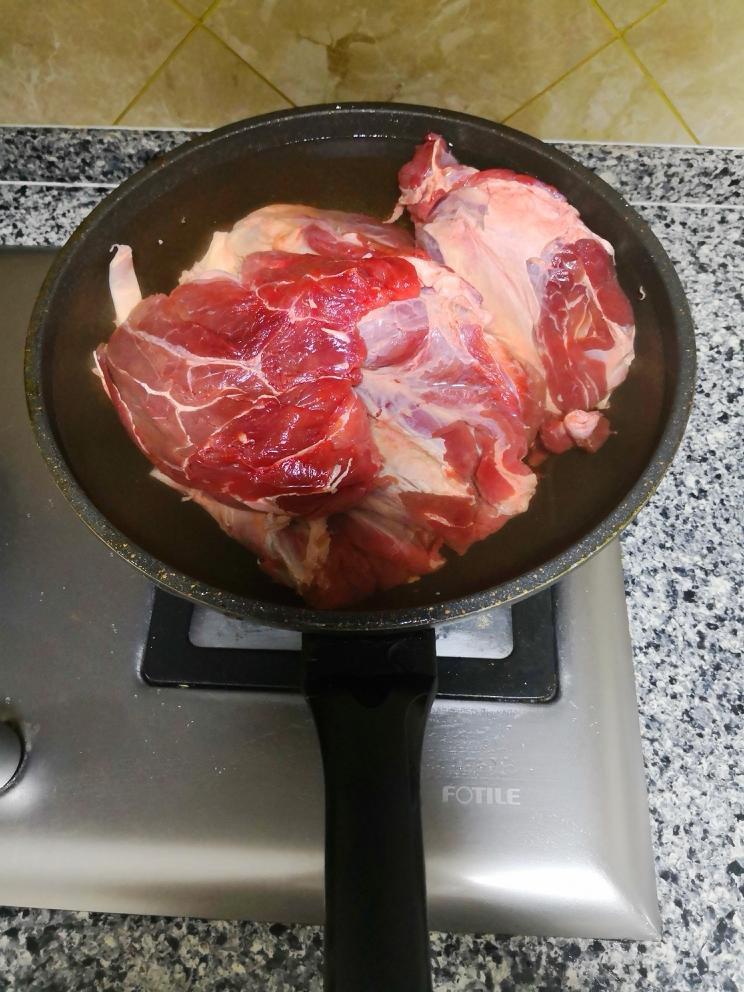 家常酱牛肉的做法 步骤1