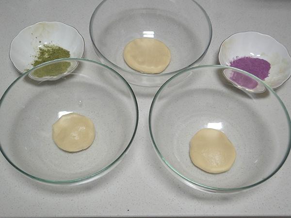 蛋黄酥~紫薯、抹茶、原味~花好月圆，中秋快乐~内附一次做六色蛋黄酥方法~的做法 步骤8