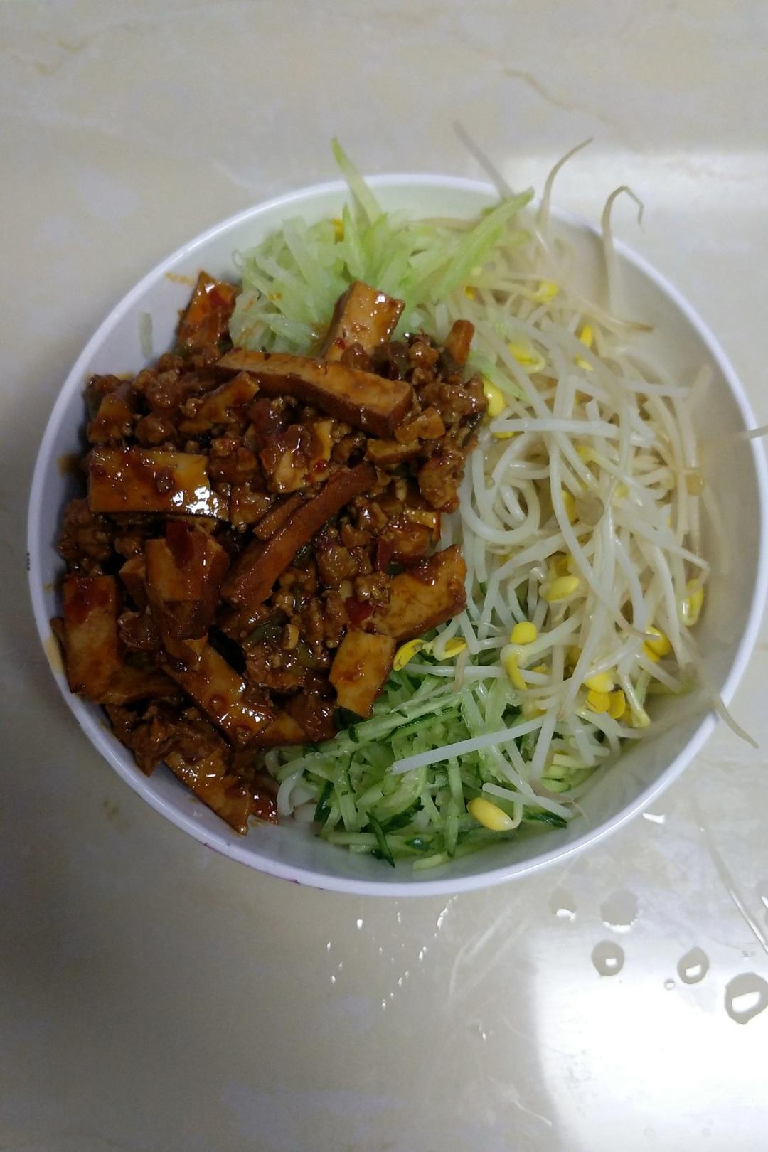 炸酱面
