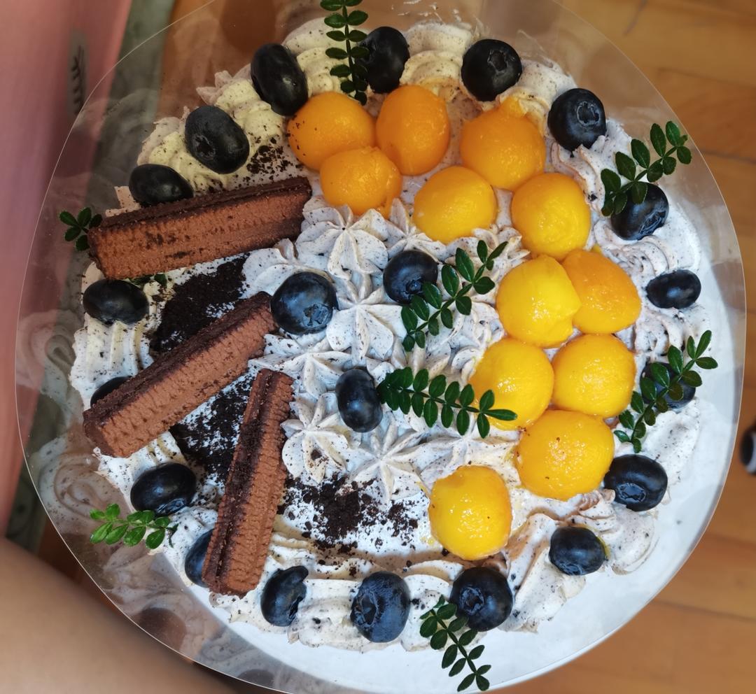 《Tinrry+》香蕉巧克力戚风裸蛋糕（6寸）~浓郁巧克力，香甜软糯的香蕉果肉~