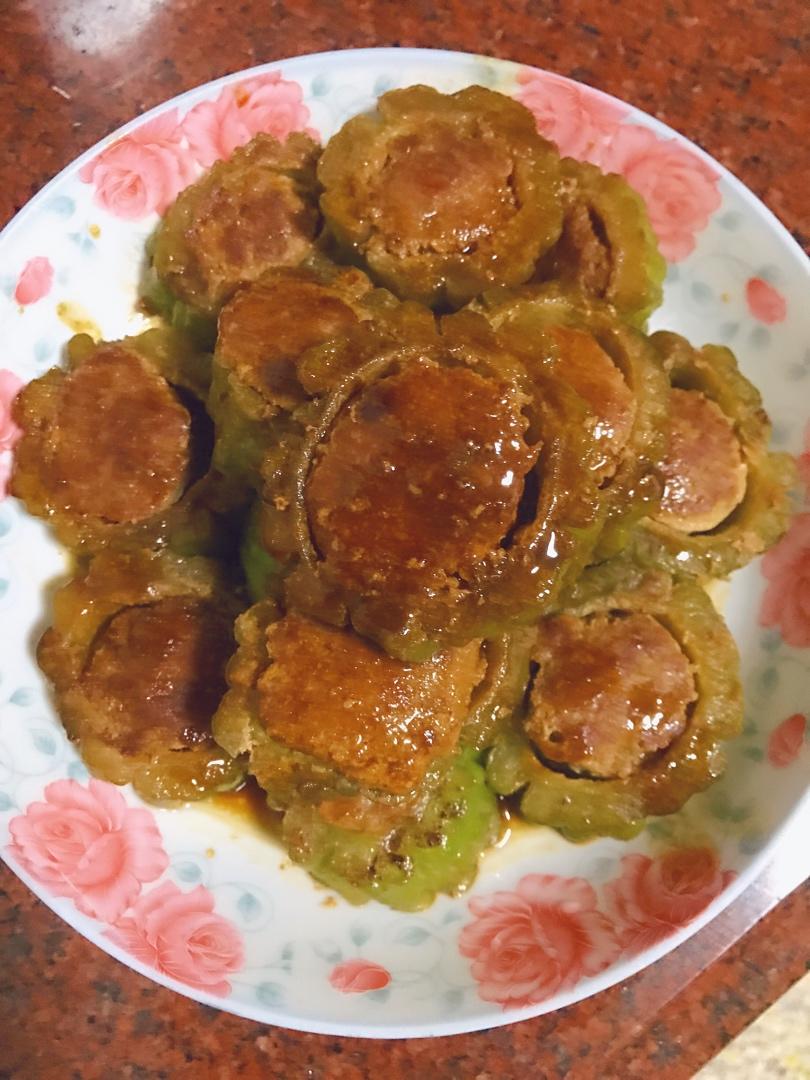 厨师长教你：“苦瓜酿肉”的家常做法，口感和味道很棒，先收藏了