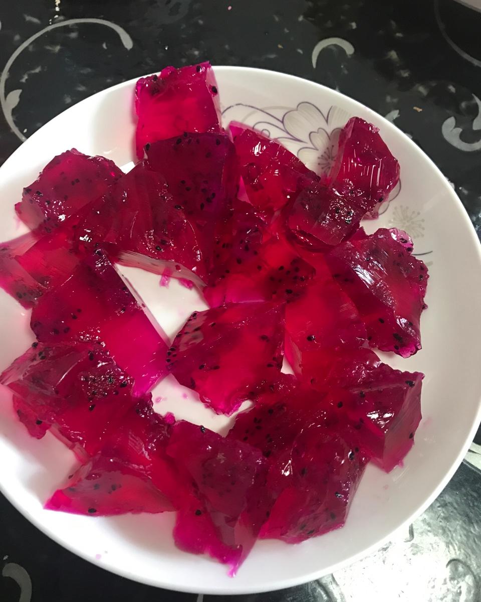 吉利丁片版火龙果果冻