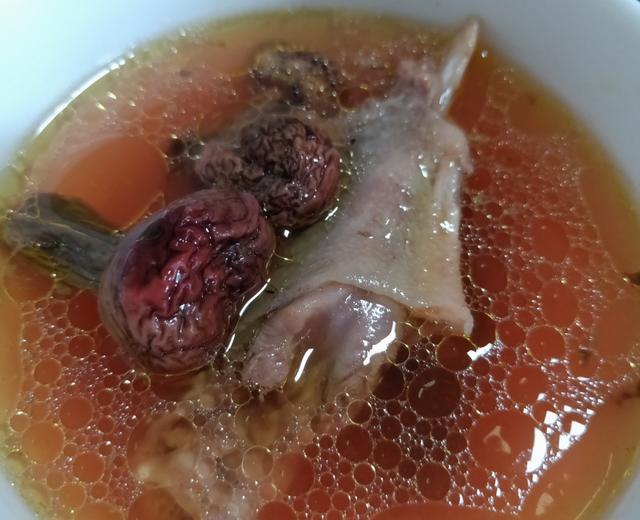 野生红菇鸭肉汤