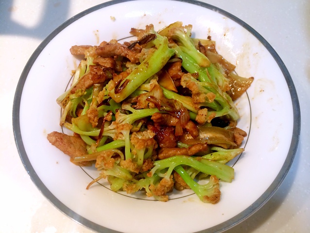 老丁的私房菜-干锅花菜