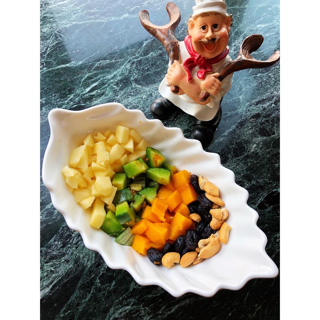 随意搭配酸奶水果捞