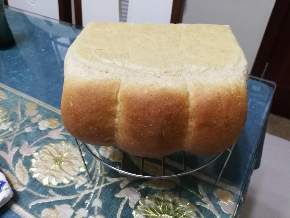 软如云朵的100%全麦吐司的做法