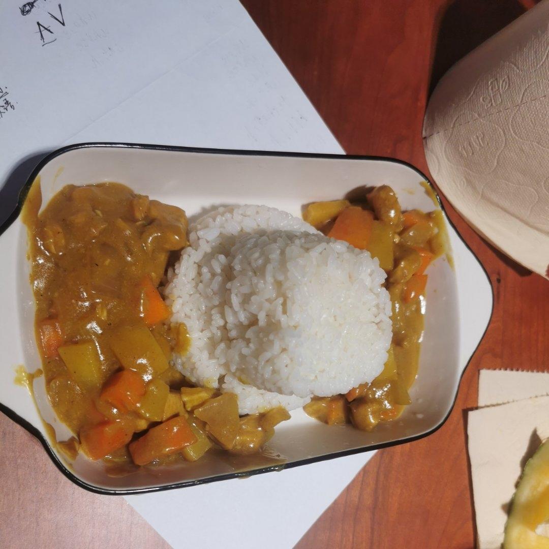 日式咖喱鸡肉饭（超浓郁）