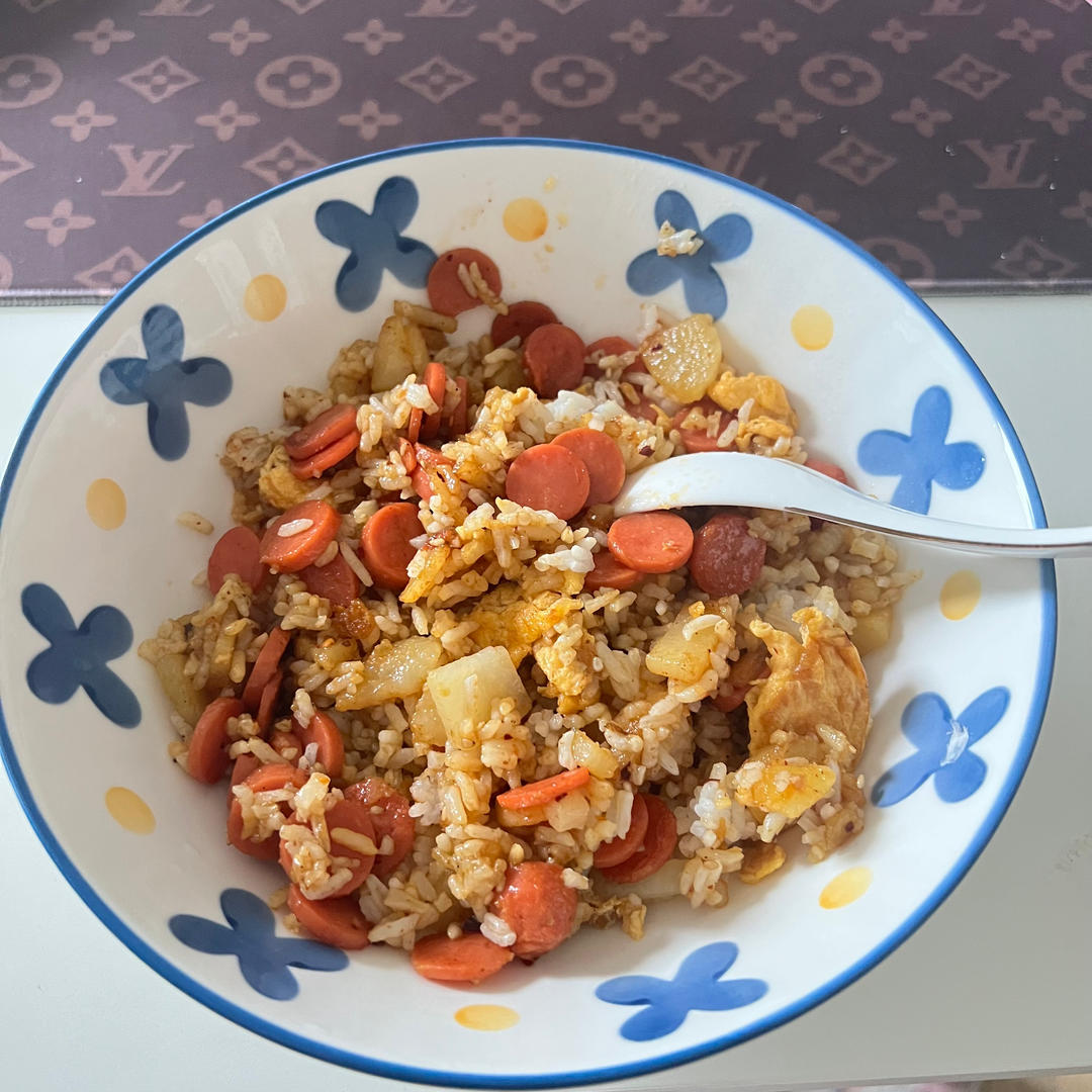 巨好吃的孜然火腿土豆丁