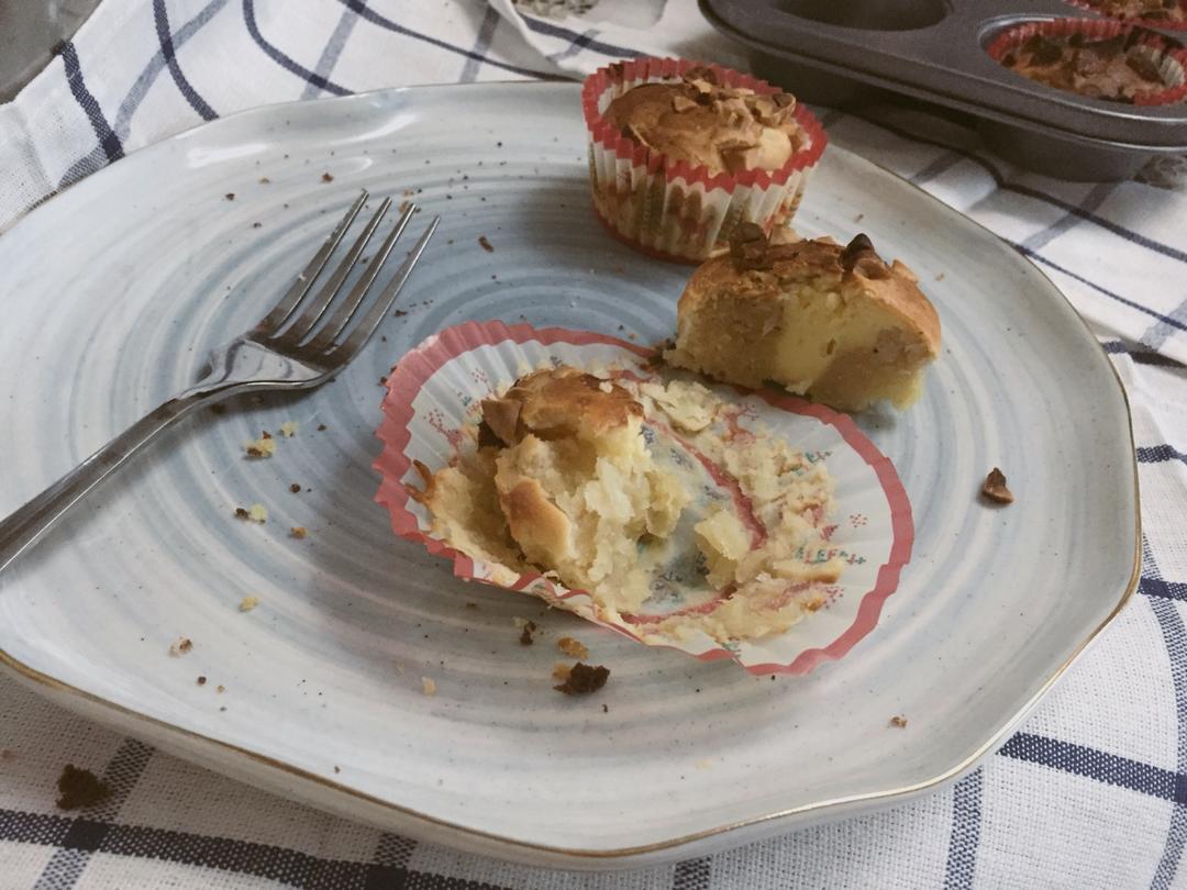 软心乳酪香蕉马芬<Banana Cream Cheese Muffins>