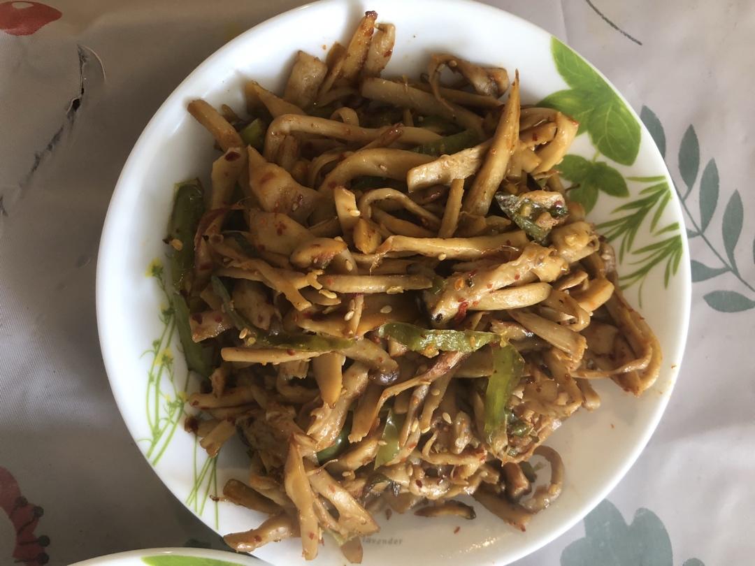 干煸手撕杏鲍菇