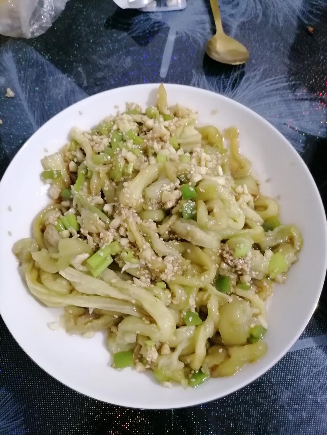 蒜泥茄子（蒸）