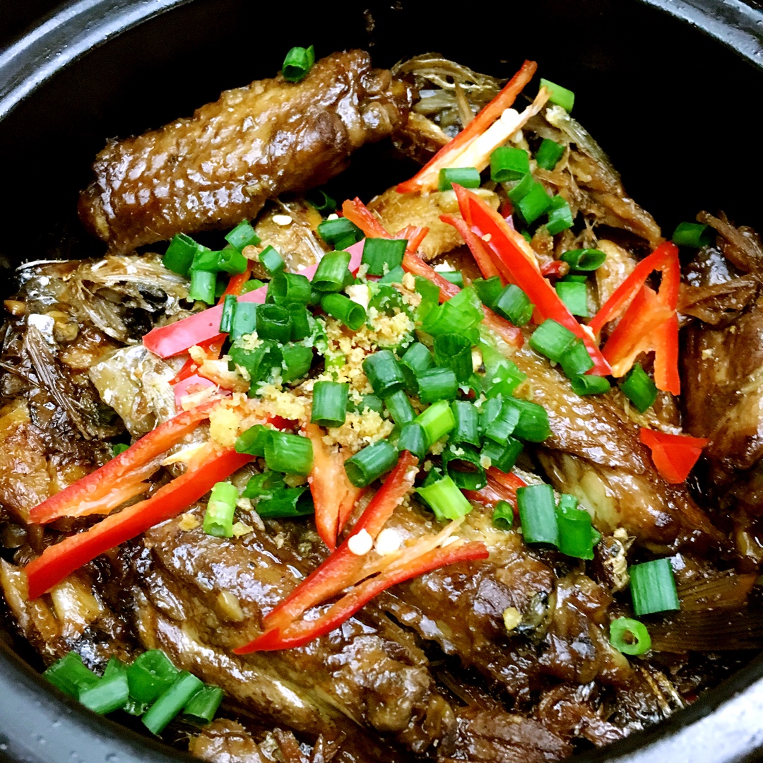 砂锅鸡翅