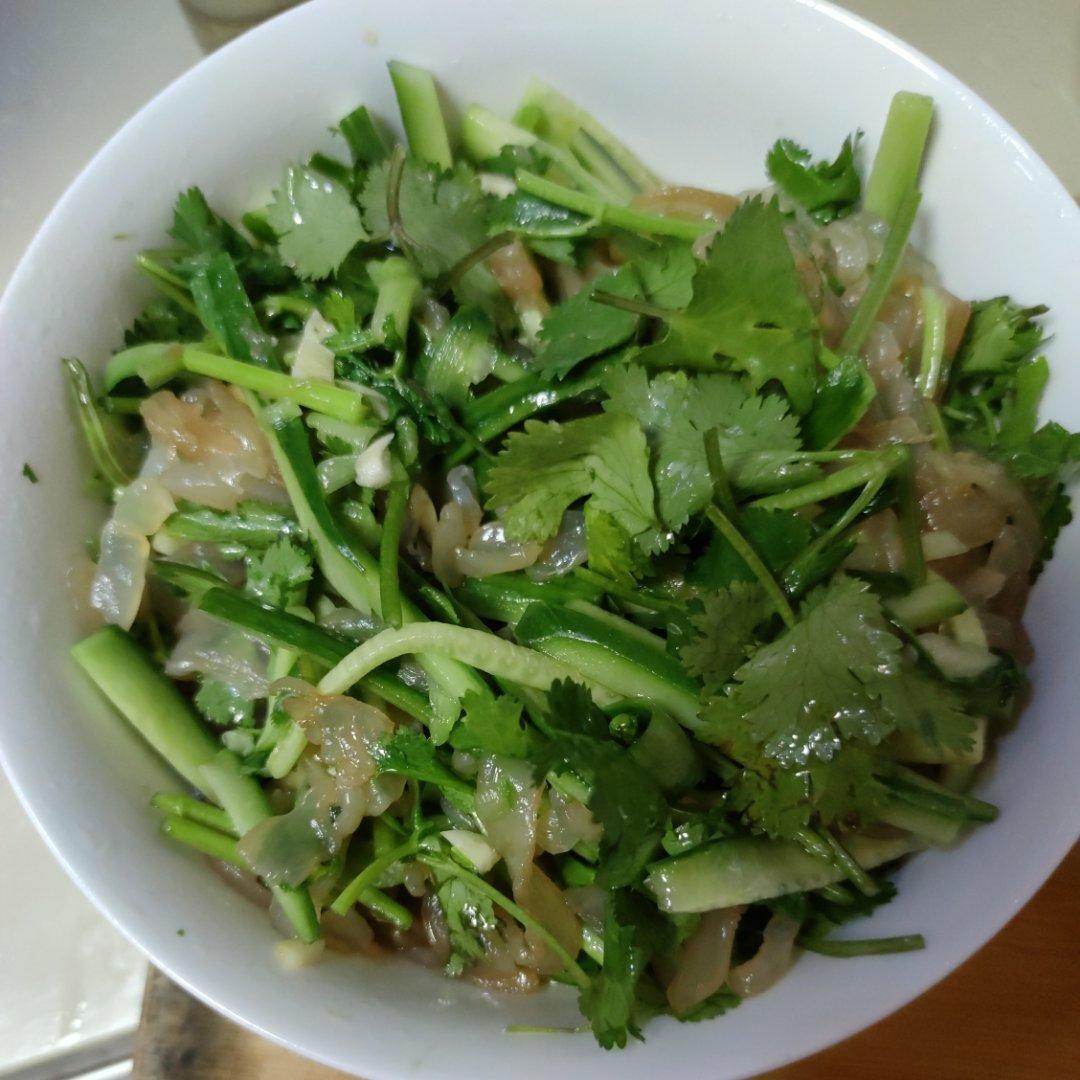 凉拌海蜇皮