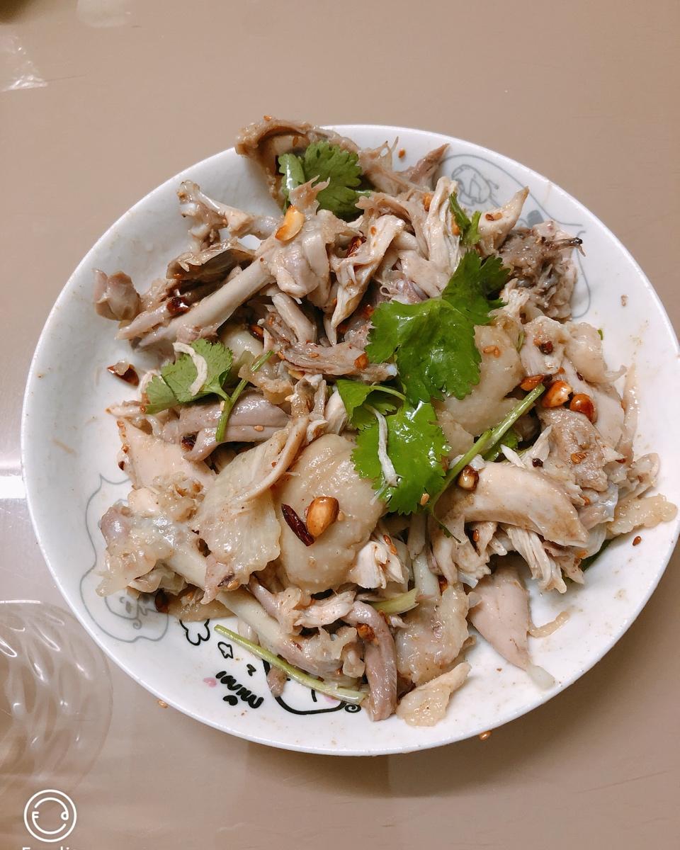 嘴你夫人-1做的广式盐焗手撕鸡