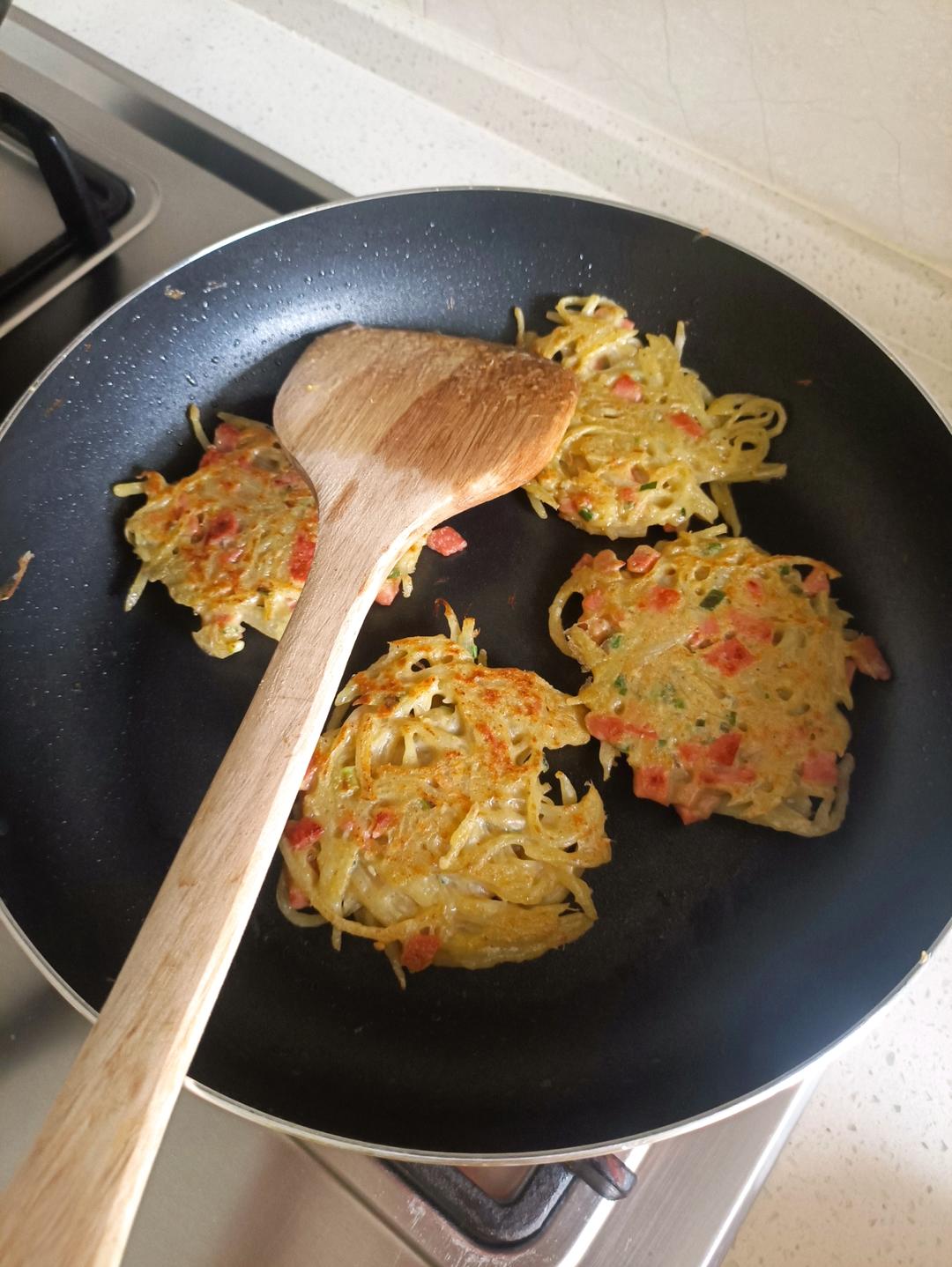 土豆饼(土豆胡萝卜丝饼)