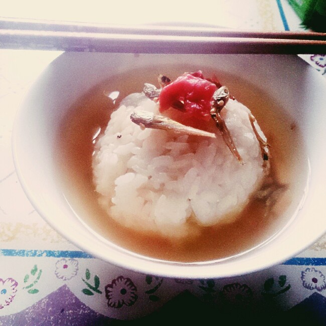 梅子茶泡饭