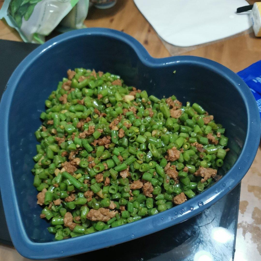 肉沫豆角下饭菜