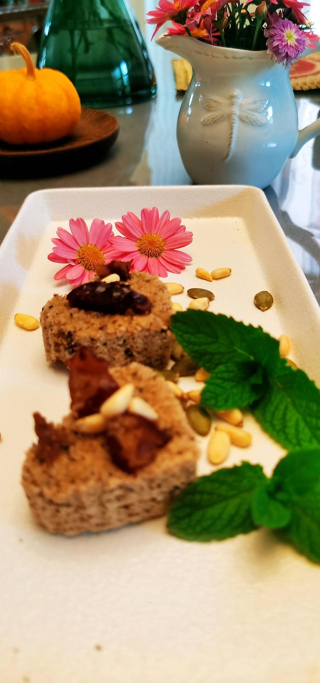 更懒更高配的软糯芡实糕