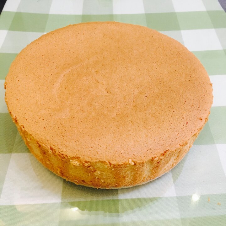 步骤最全面的戚风蛋糕（八寸）做法，成功率高！