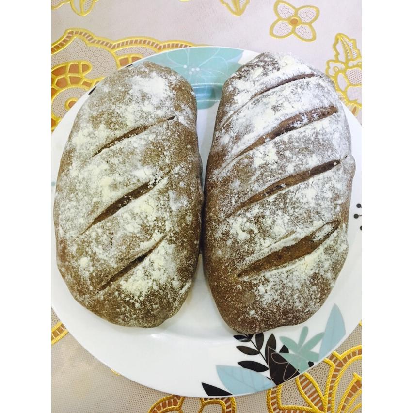 全麦葡萄干面包