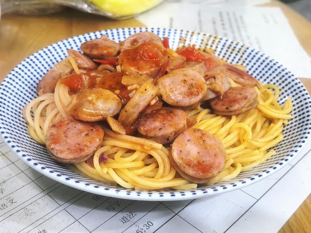 自从学会了这个意面，外面瞬间不香了～