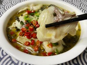 重庆酸菜鱼（一定要用猪油炒料哟）的做法 步骤25