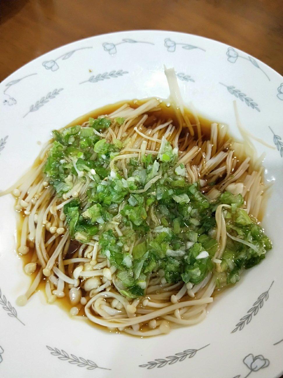 葱油蒸金针菇