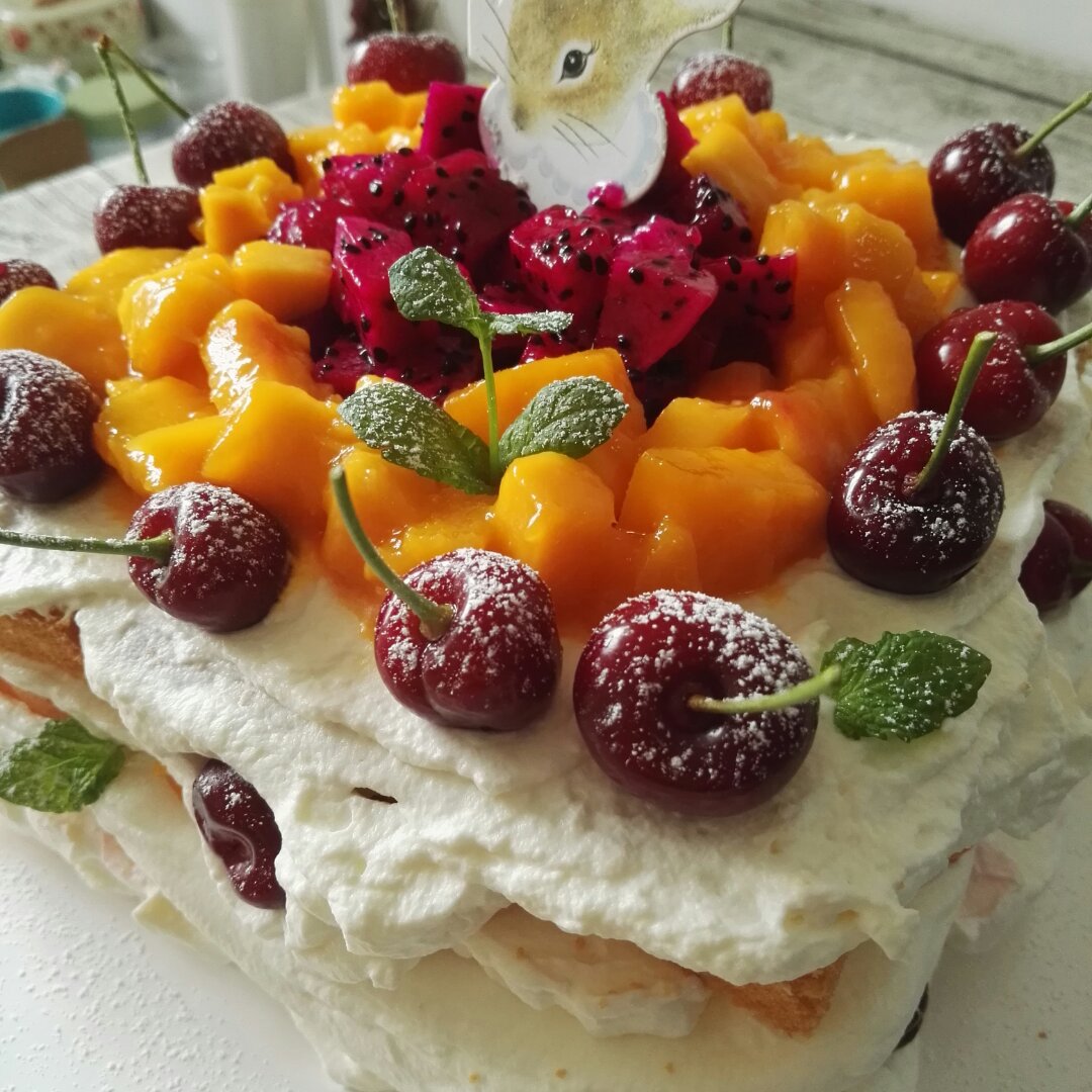 草莓玫瑰裸蛋糕（图文+视频）