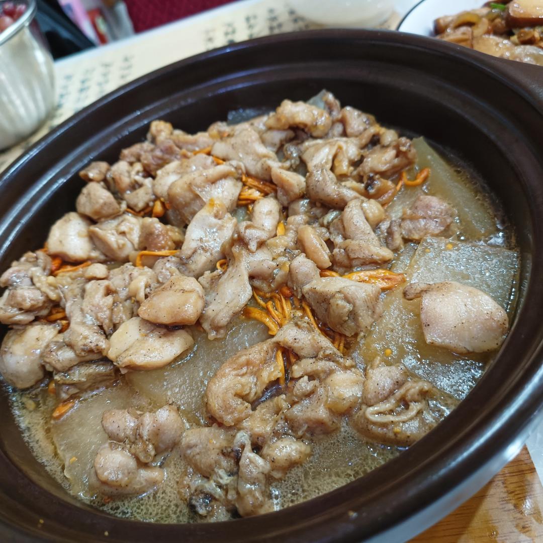 冬瓜虫草花鸡腿（桑拿鸡）