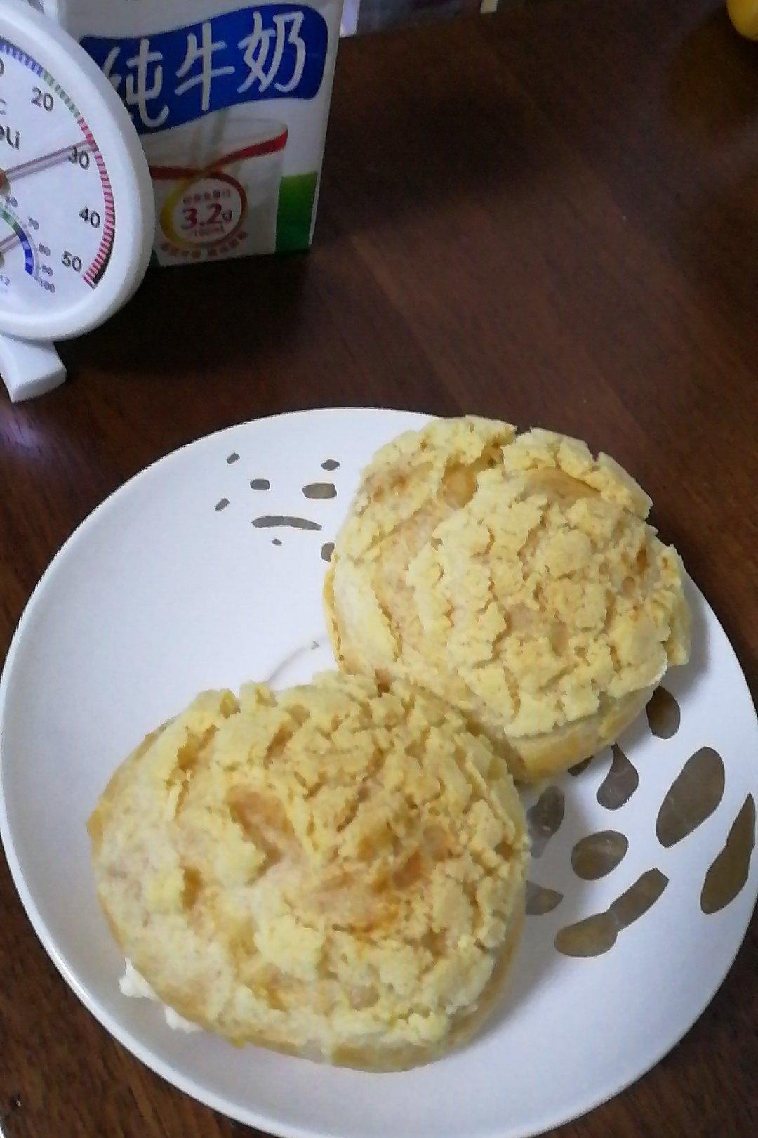 酥皮奶油泡芙--#皮黑森林#