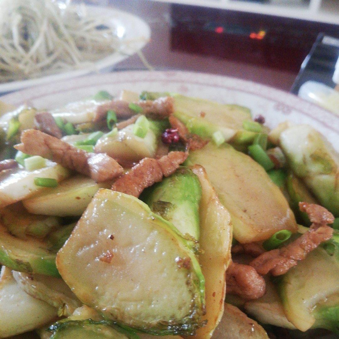 清炒儿菜