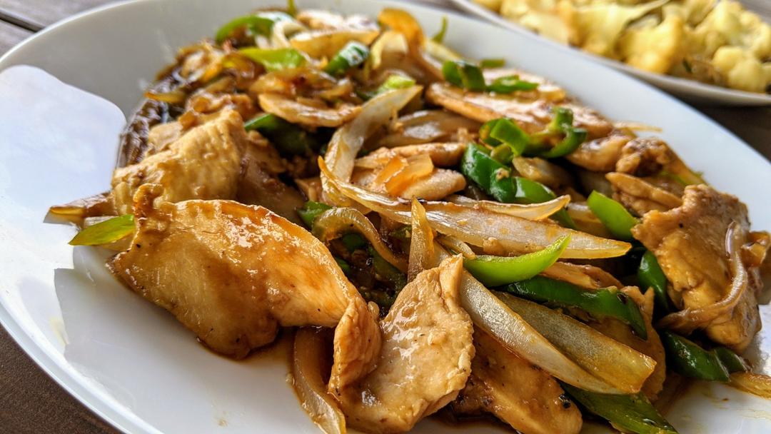 黑椒滑鸡柳