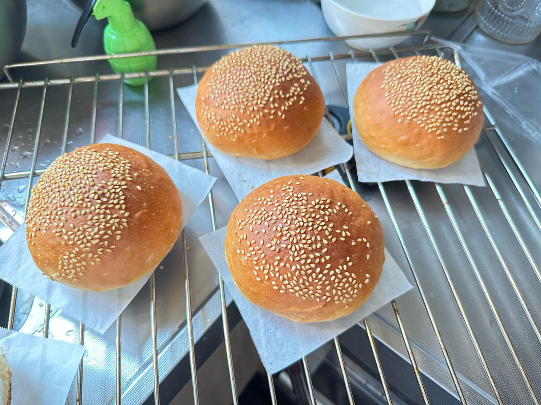 做了10000个汉堡胚后，我来教你最简单的做法