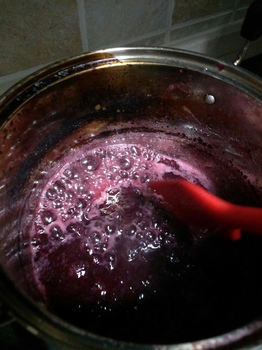 自制葡萄果酱