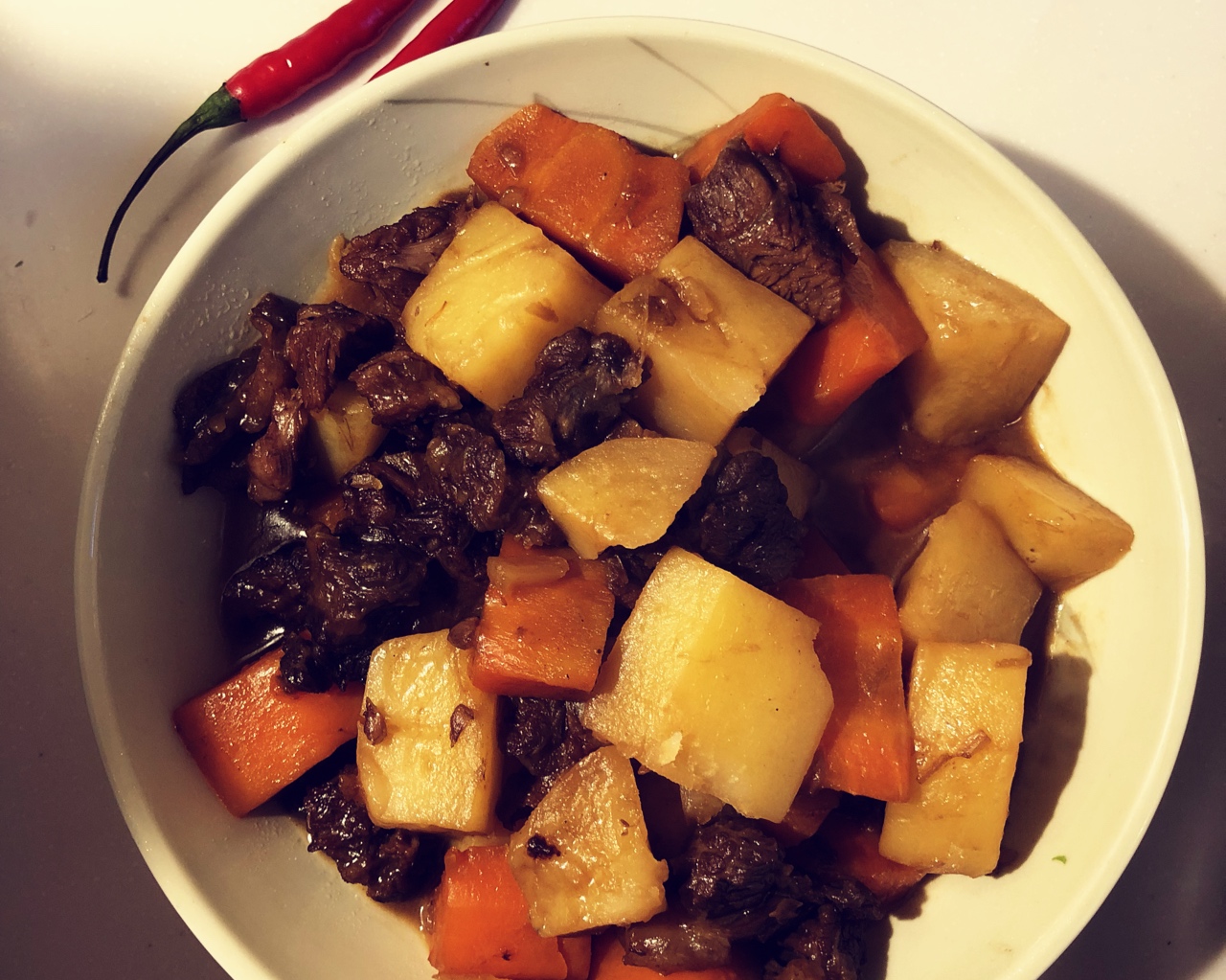 烀烂乎的牛肉炖土豆胡萝卜的做法
