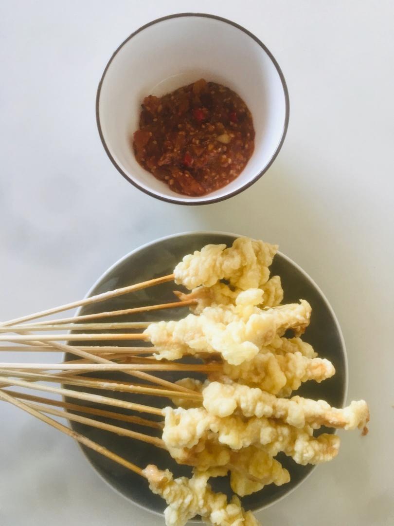 鹿宝盒儿做的小时候的裹面小炸串羊肉牛肉鸡肉串