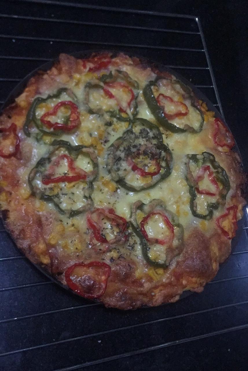 蘑菇火腿心花边比萨