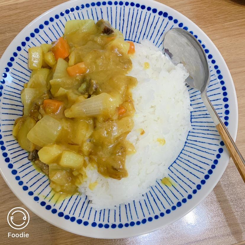 牛腩咖喱饭