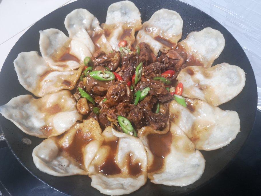 地锅鸡+自制红油【曼食慢语】