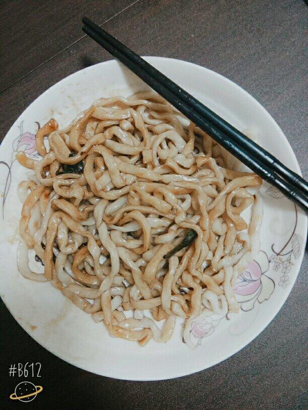 10分钟搞定的一碗葱油拌面
