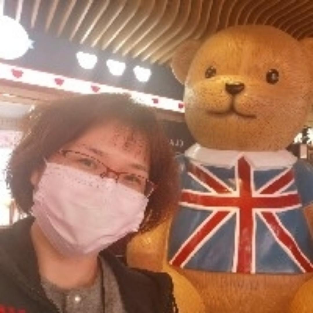 只会刷火锅的小丸子