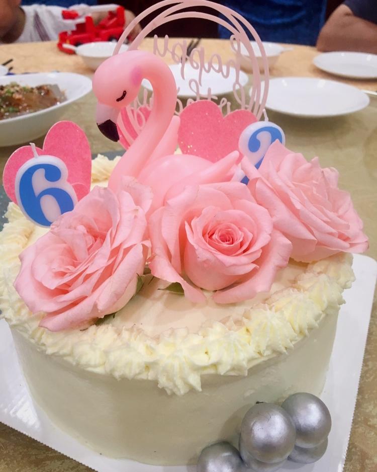 淡奶油裱花蛋糕