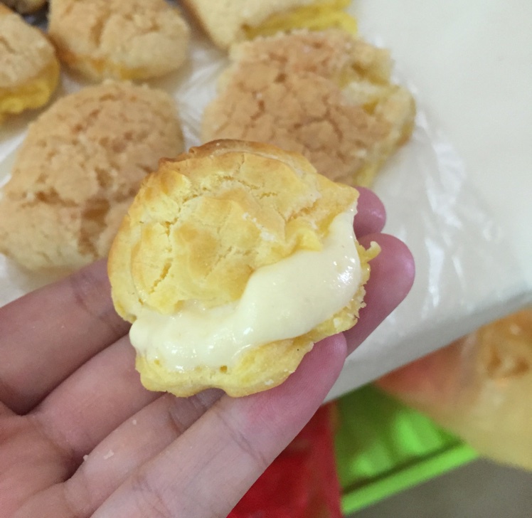 泡芙（卡仕达内馅）