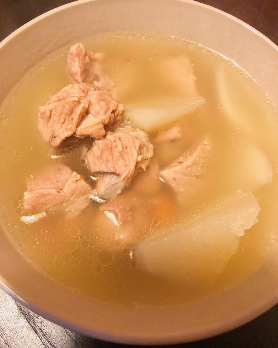 萝卜排骨汤