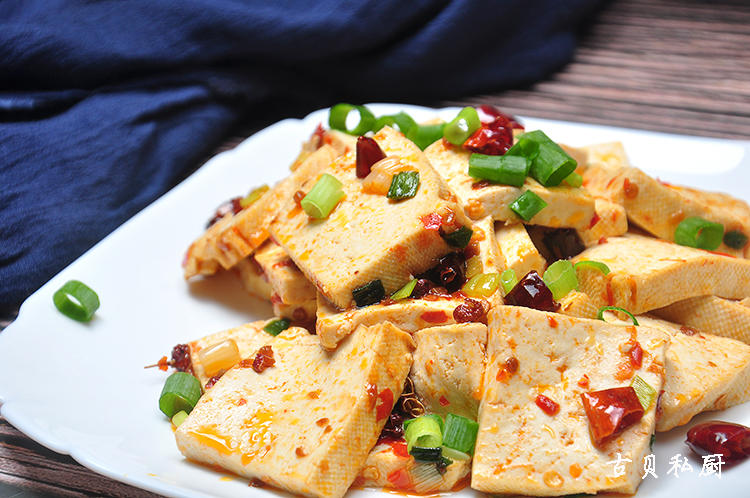 麻 辣 老 豆 腐的做法