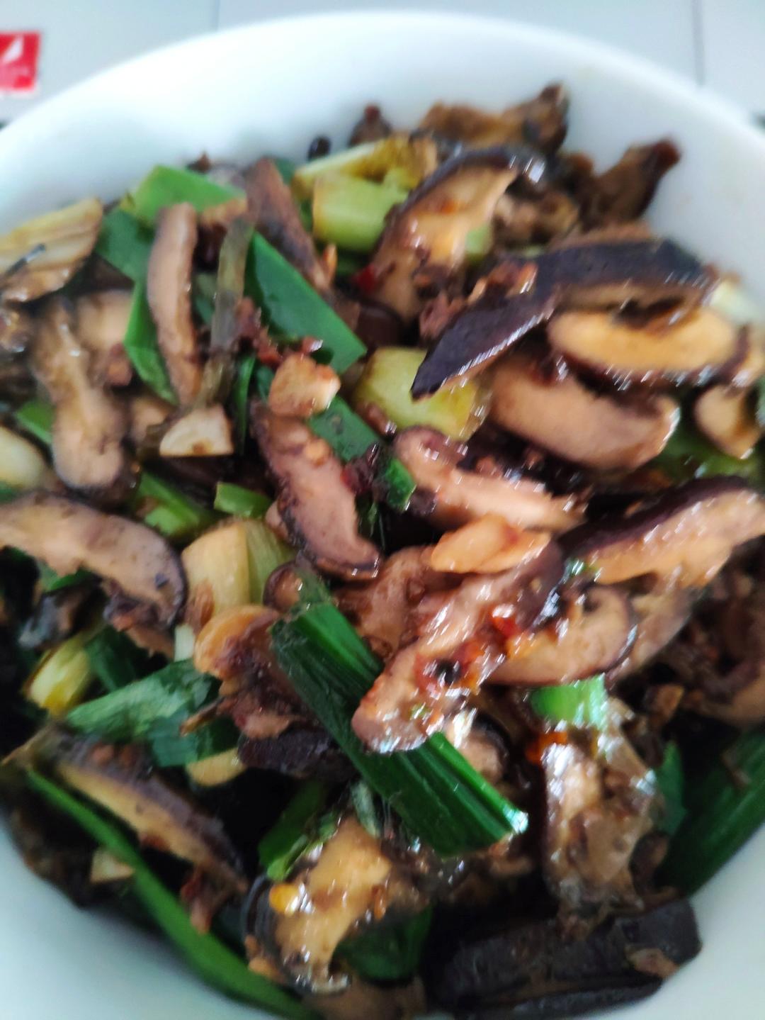 🔥低脂美味～比肉还好吃的爆炒香菇