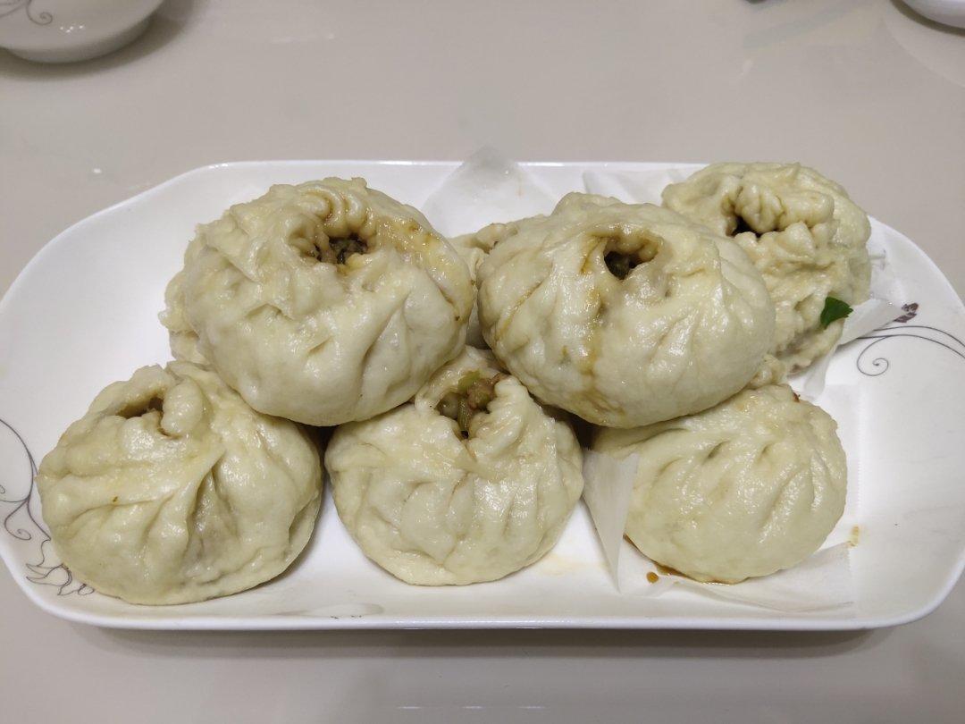 白萝卜芹菜肉包子（揉面包包子有小视频）