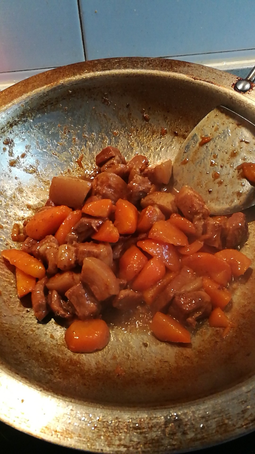 红烧肉炖胡萝卜的做法