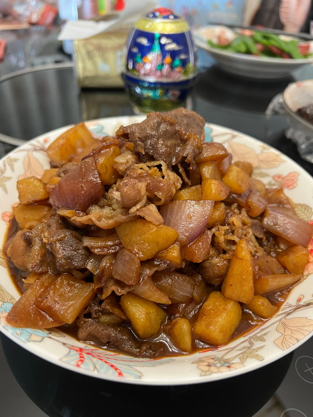 好吃到舔碗底的土豆肥牛拌饭