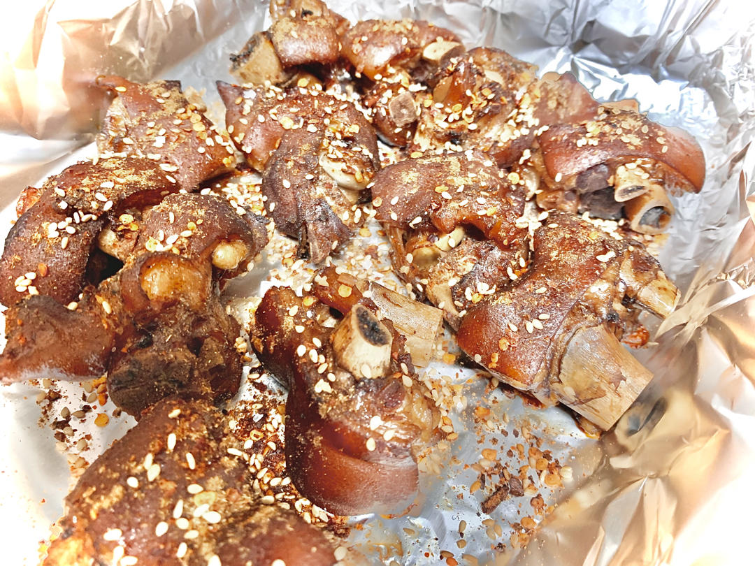 香酥烤猪蹄